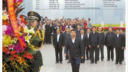 시진핑의 경제 브레인 … ‘정층설계’ 전략에 방점