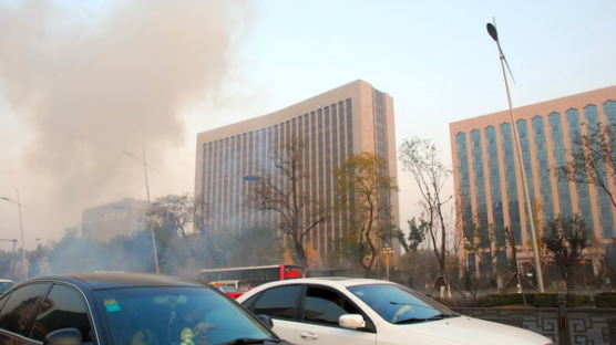 [사진] 중국 산시성 타이위안 폭발사고 1명 사망 - 테러여부 조사중