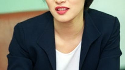 “김주하, 남편 유부남 사실 첫 애 낳고서야…” 학력 의혹도 제기