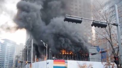 구로디지털단지 화재 "신축건물 공사장에서 발생한 화재, 근로자 2명 사망"
