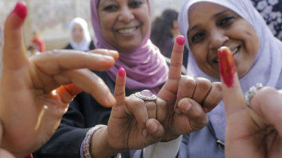 [사진] 카이로에서 투표 인증