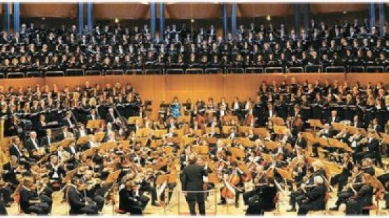 뉴욕 필하모닉의 미국 음악 vs 쾰른 필하모닉의 독일 음악