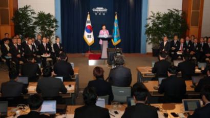[유상철의 중국은 왜] 주한 중국특파원들은 왜 박 대통령 신년 기자회견에 난감해 했을까?