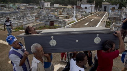 [사진] 기묘한 '파첸초' 장례식 