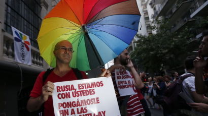 [사진] 소치올림픽 개막과 함께 시작한 '동성애 지지' 시위