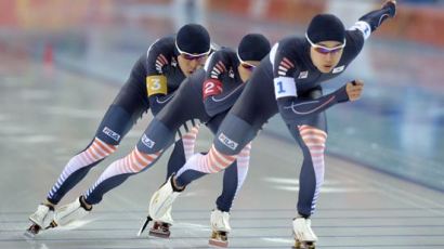[sochi] 남자 팀추월, 캐나다 꺾고 결승 진출…은메달 확보