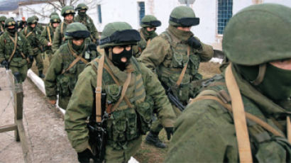 러시아군 ＂크림반도 우크라이나군 오늘까지 항복하라"