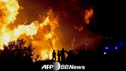 [사진] 세계문화유산 통째로 집어삼킨 대형 산불