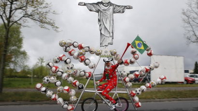 [사진] 2014 월드컵 기념해 만든 자전거