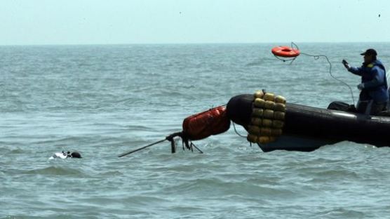 세월호 침몰, 구조팀 22일 최대 규모 잠수부 투입