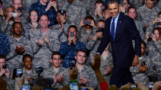 [사진] 주한미군 앞에서 연설하는 오바마 대통령