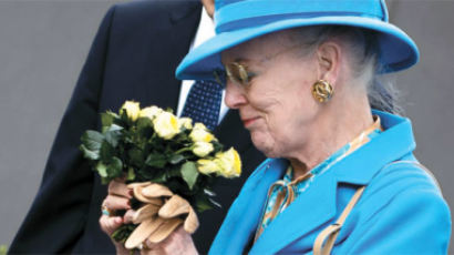 [사진] 난징대학살 기념관 간 덴마크 여왕