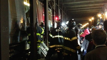 [사진] 미국 뉴욕 지하철 탈선사고
