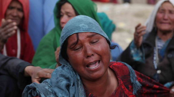 [사진] 아프가니스탄 산사태 하루만에 '실종자 수색 포기'