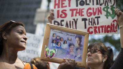 [사진] 미국 연이은 총기 사고에 '총기규제 강화 시위'