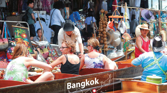 오감이 즐거운 여행자의 천국 '방콕'