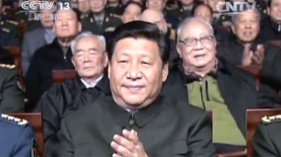 중국 정치 풍향계 CC-TV '신원롄보'