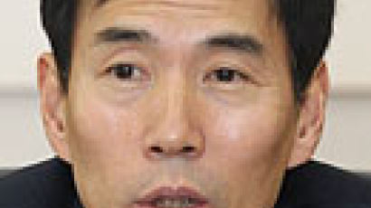 김수창 "CCTV 내가 맞다" … 전문가 "충동 조절에 문제"