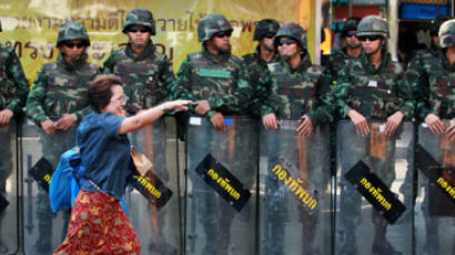 반복된 쿠데타에 골병 … 태국 국민소득, 중국에 추월당해