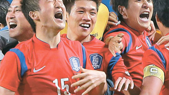 [사진] 한국 남자축구, 북한 꺾고 28년 만에 금 