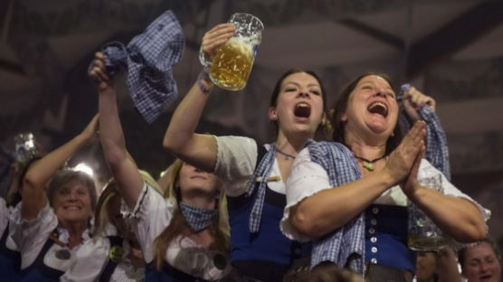[사진] 독일 맥주 축제 ‘옥토버페스트’ 폐막