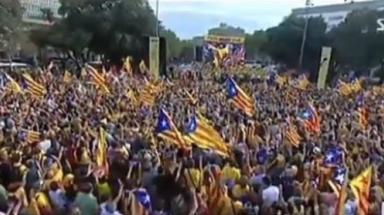 카탈루냐 독립 투표 폐기… 바르셀로나가 중심 도시