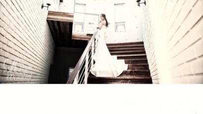 하리수, 결혼 8주년 리마인드 웨딩 사진 공개…"닭살 돋네"
