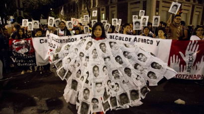 [사진] 멕시코 실종된 시위 학생 43명 “시장 지시가 발단”