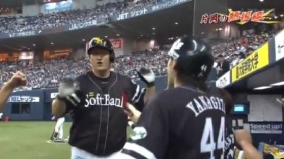 이대호 일본 시리즈 첫 홈런, 日언론도 극찬…한신에 2-1로 승리