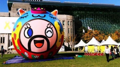 서울광장 초대형 돼지 풍선, 러버덕 크기와 비교하면… “고작 8m?”