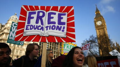 [사진] ‘영국 대학생들 뿔났다’ 등록금 철폐 시위
