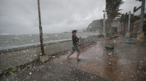 [사진] 태풍 ‘하구핏’ 필리핀 강타… 하이옌 아픔 가시기도 전에