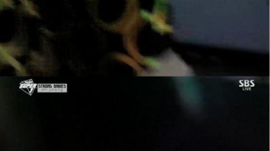 SBS 가요대전 방송사고…검은 화면에 시청자들 '당황'