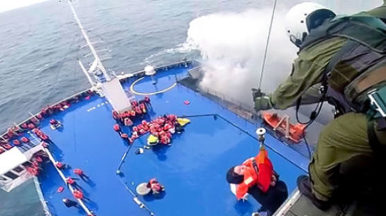 [사진] 그리스 해역 페리선 화재 … 5명 숨지고 473명 구조
