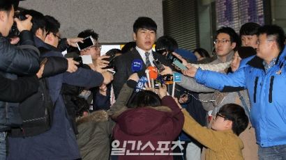 강정호 출국…"계약, 확실하게 된 것은 없다" 