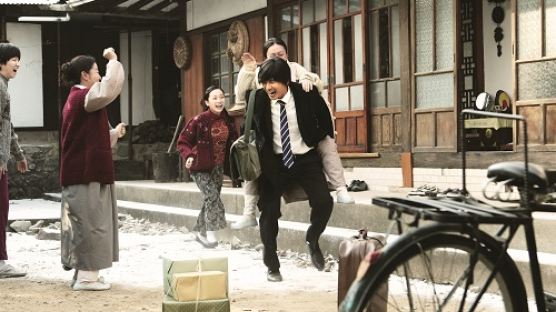 '국제시장' 올해 첫 천만영화 등극…윤제균 '해운대' 이어 두 번째 천만영화 배출