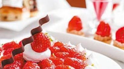 딸기 초콜릿부터 파스타까지 … 입맛 따라 골라 즐기세요