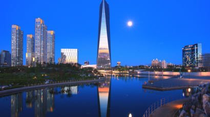 국내 가장 높은 건물은 송도 동북아무역센터 305m…내년에는 롯데월드타워 555m