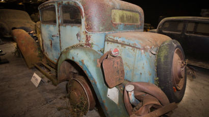 희귀 차량, 50년만에…파리 레트로모빌 경매 시사회