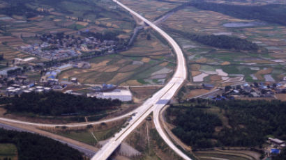 88고속도로 4차로 확장, "1556억원… 2015년 도로 예산 사업계획 중 가장 큰 규모"