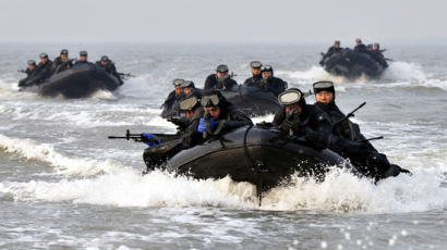 한미 해병 수색대 북한 코앞에서 연합침투훈련