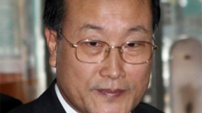 "호텔 숙박비 사용, 업무와 무관하다"…김재철 전 MBC 사장, 징역 6월 집유 2년 선고