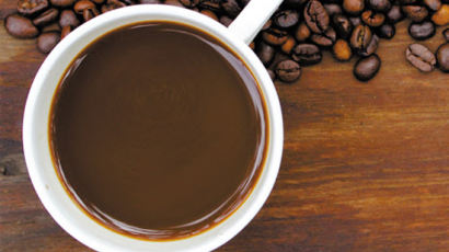 하루 커피 서너잔 심장병위험 20% 낮춘다