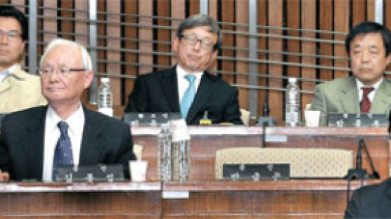 [사진] 청문회에 모인 박종철 사건 그때 그 사람 