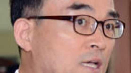"홍문종 2억" … 2012년 대선자금 관련성 수사