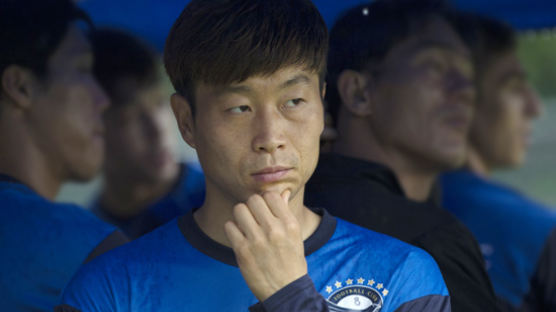 기자로 변신한 프로축구 성남 김두현, 임채민에게 묻다