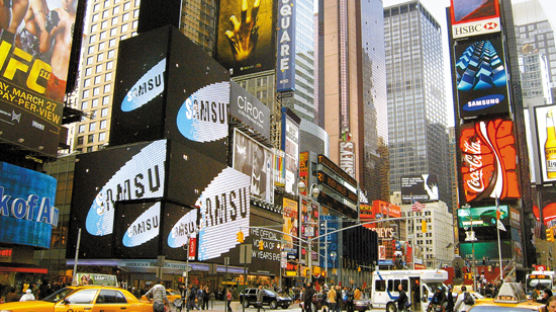 타임스스퀘어에 삼성·LG·현대차 광고 사라지나