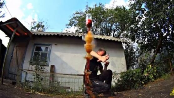 콜라와 부탄가스로 만든 로켓발사 영상