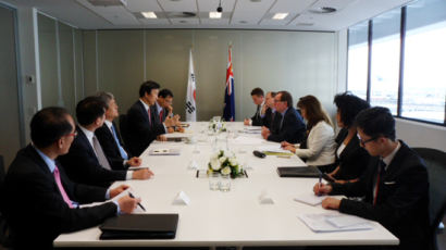 한·뉴질랜드 외교장관 회담… FTA 비준, 북한문제 등 논의