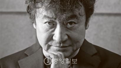 작가 김진명, 한 권의 책이 생각을 바꾼다 인생을 바꾼다